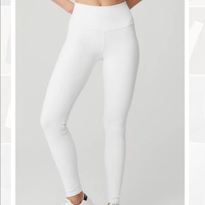 Alo Yoga White Leggings